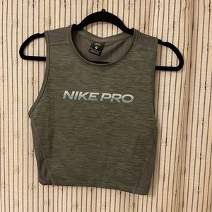 Sports tank